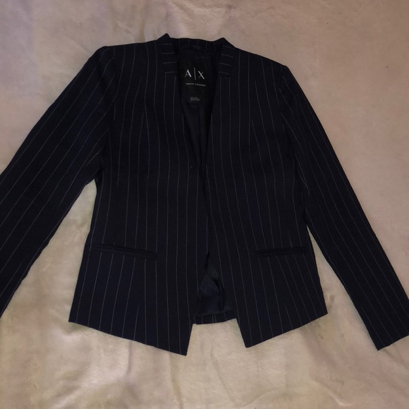 Blazer - Picture 1 of 2